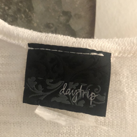 Daytrip knit top with lace detail, EUC, size medium. - Picture 3 of 4